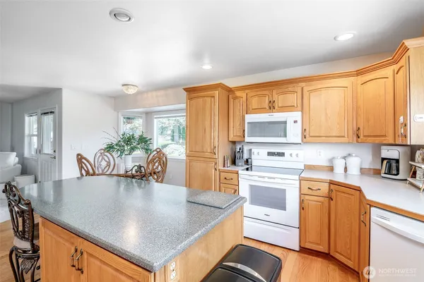 $769,999 | 13207 231st Street East, Graham, WA 98338