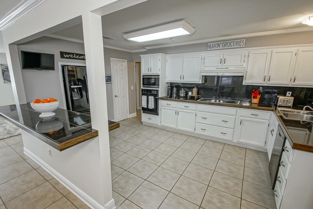 188 Hibiscus Place River Ridge, LA 70123 - Photo 9 of 26 Gallery Image 9