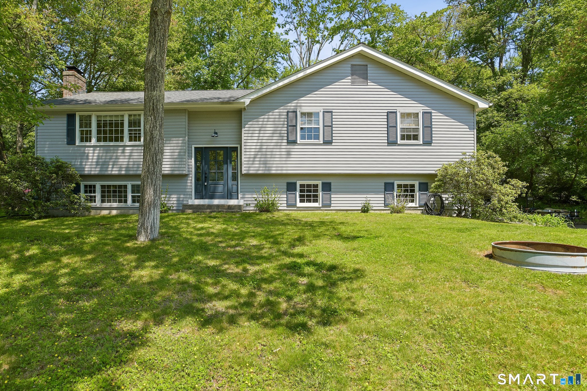 29 Raven Wood Road North Stonington, CT 06359 - Photo 1 of 37