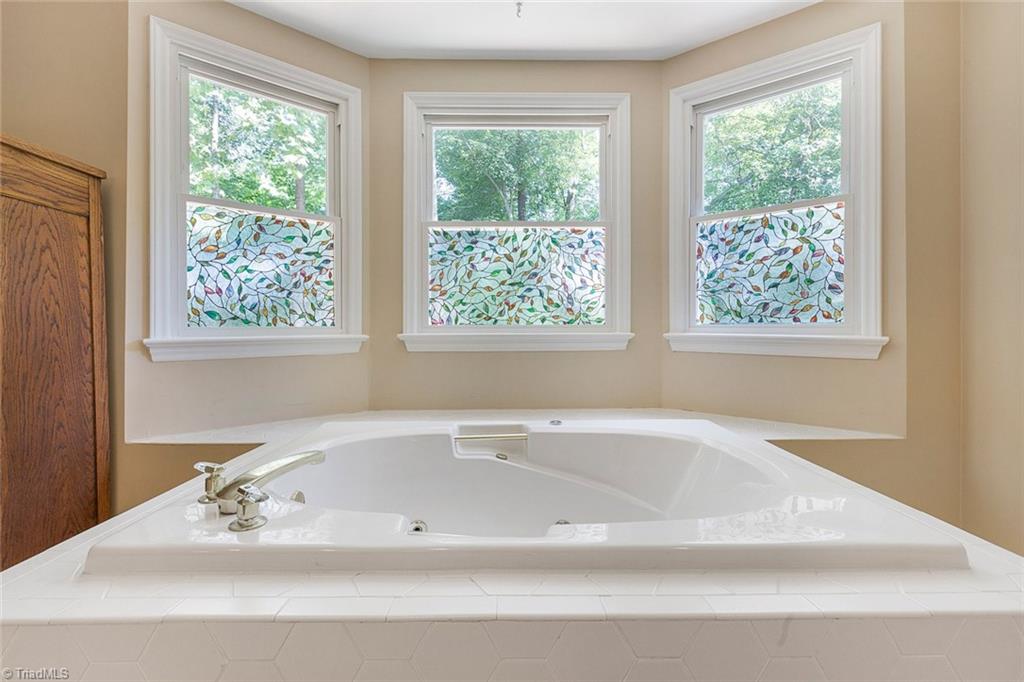 7012 Ridge Haven Road Greensboro, NC 27410 - Photo 21 of 30 Gallery Image 21