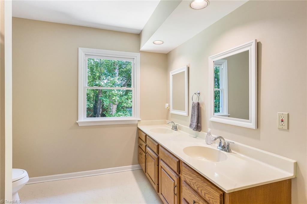 7012 Ridge Haven Road Greensboro, NC 27410 - Photo 25 of 30 Gallery Image 25