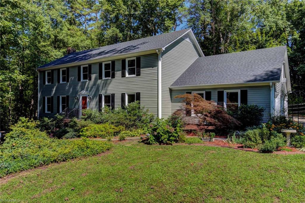 7012 Ridge Haven Road Greensboro, NC 27410 - Photo 5 of 30 Gallery Image 5