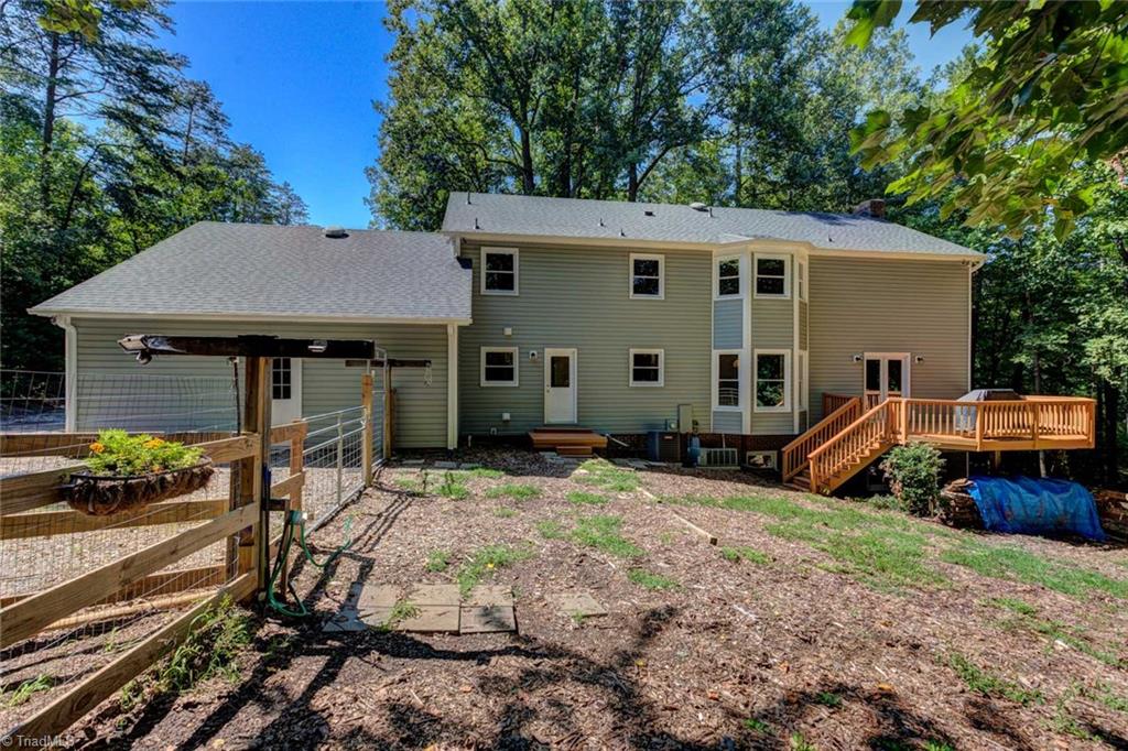 7012 Ridge Haven Road Greensboro, NC 27410 - Photo 7 of 30 Gallery Image 7