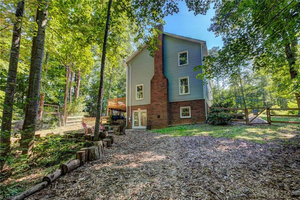 7012 Ridge Haven Road Greensboro, NC 27410 - Photo 8 of 30 Gallery Image 8