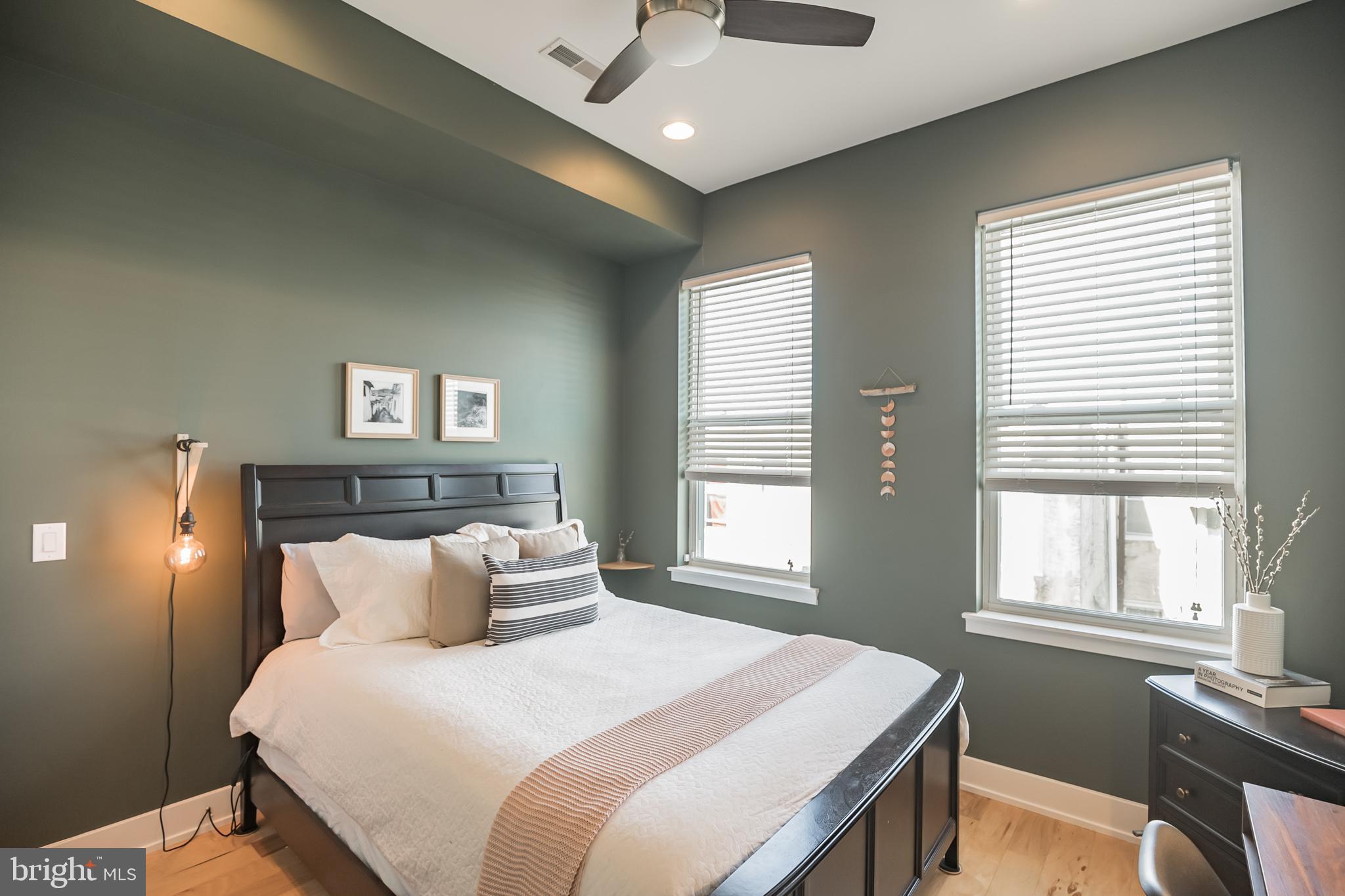 419 Emily Street Philadelphia, PA 19148 - Photo 18 of 28