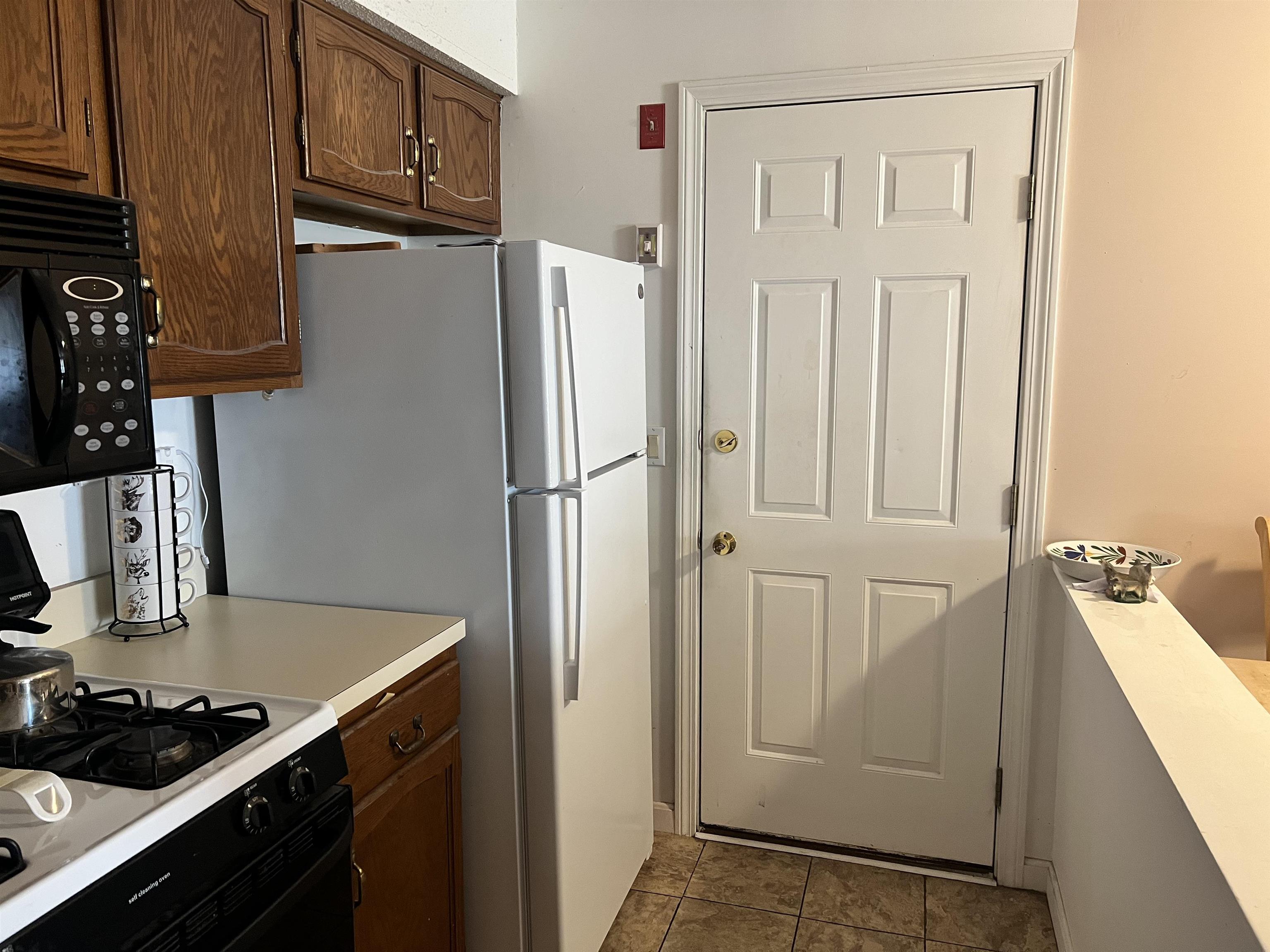 50 Brookside Drive, Unit I5 Exeter, NH 03833 - Photo 11 of 23