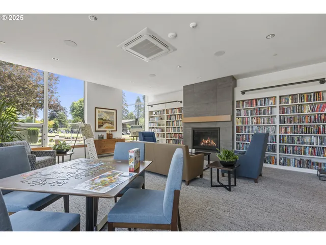 $630,000 | 32082 Southwest Charbonneau Drive, Wilsonville, OR 97070