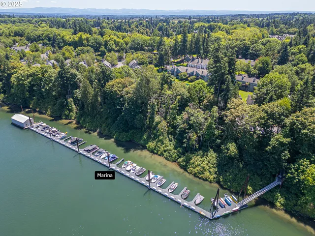 $630,000 | 32082 Southwest Charbonneau Drive, Wilsonville, OR 97070