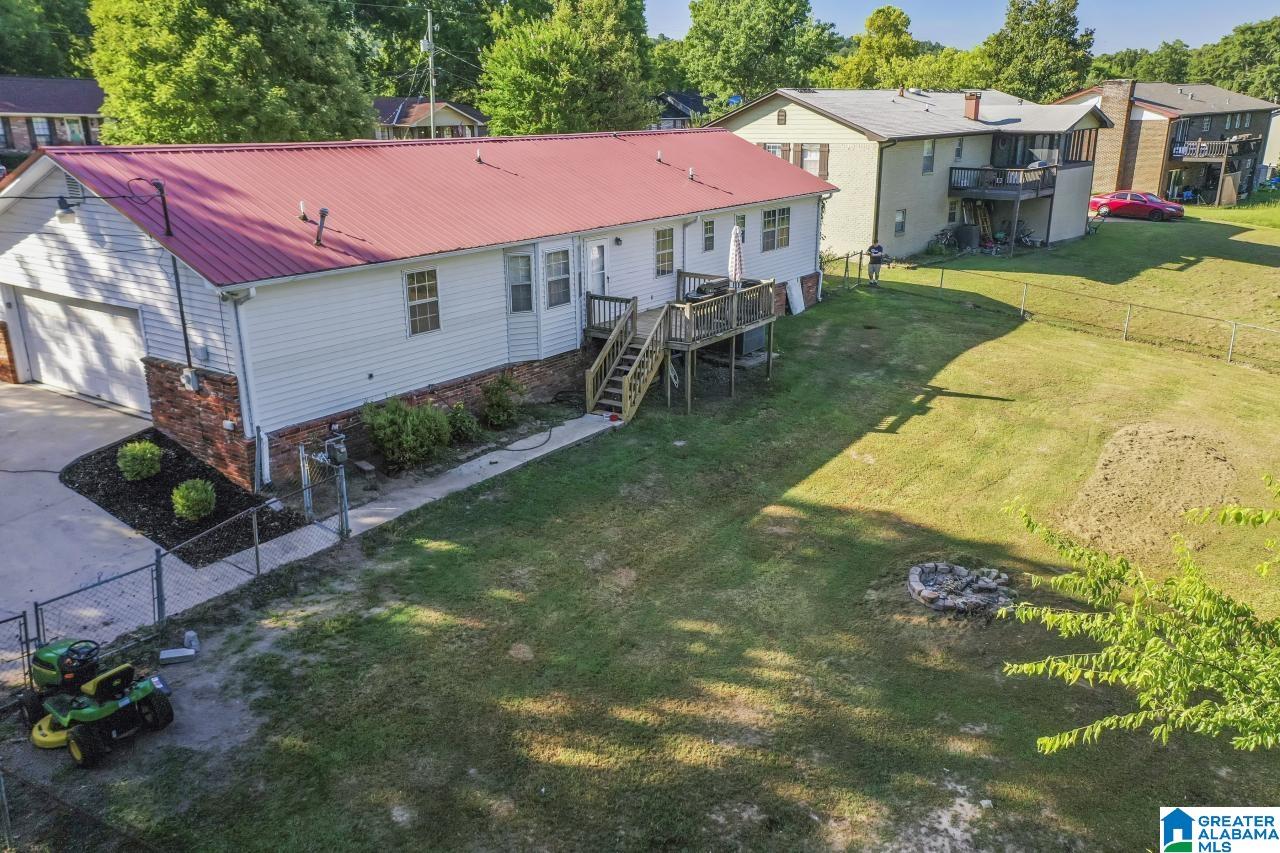 1320 Suncrest Road Bessemer, AL 35020 - Photo 5 of 27
