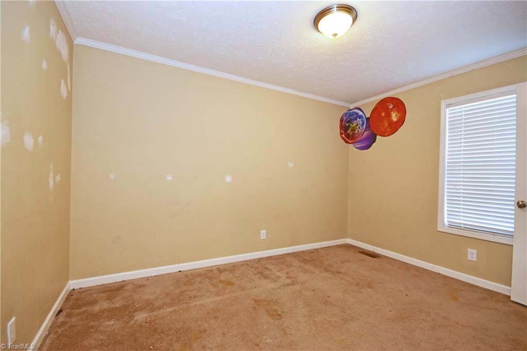540 Phillips Road Lexington, NC 27295 - Photo 12 of 19 Gallery Image 12