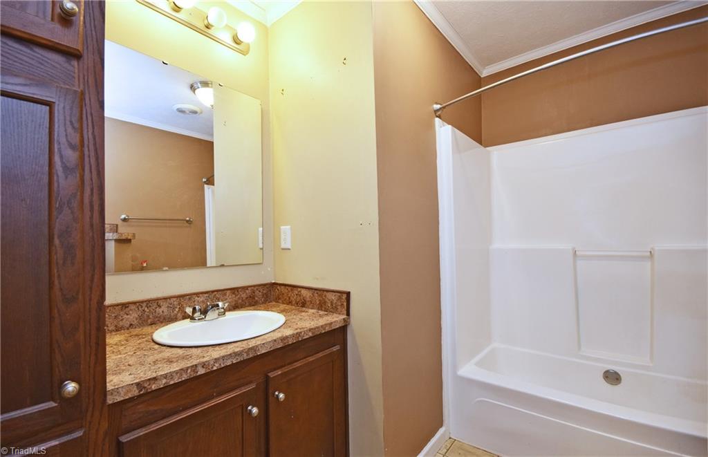 540 Phillips Road Lexington, NC 27295 - Photo 14 of 19 Gallery Image 14