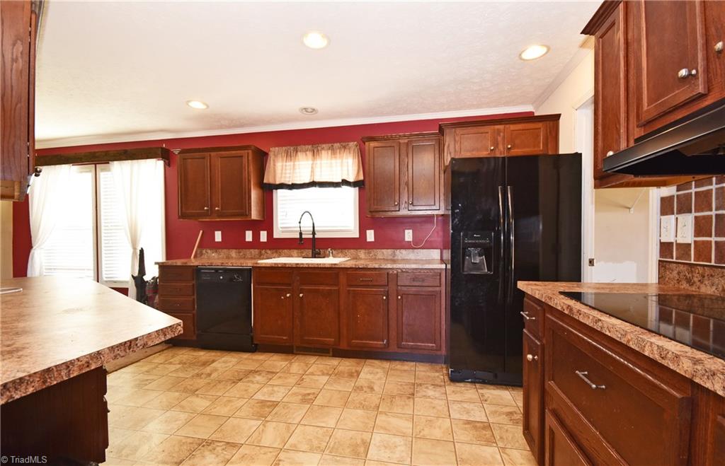 540 Phillips Road Lexington, NC 27295 - Photo 6 of 19 Gallery Image 6