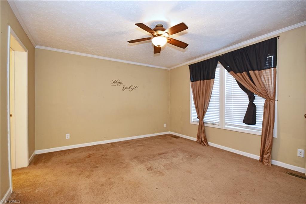 540 Phillips Road Lexington, NC 27295 - Photo 10 of 19 Gallery Image 10