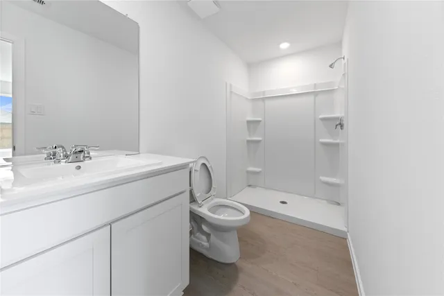 $2,100 | 5119 Red Drum Drive, Baytown, TX 77521