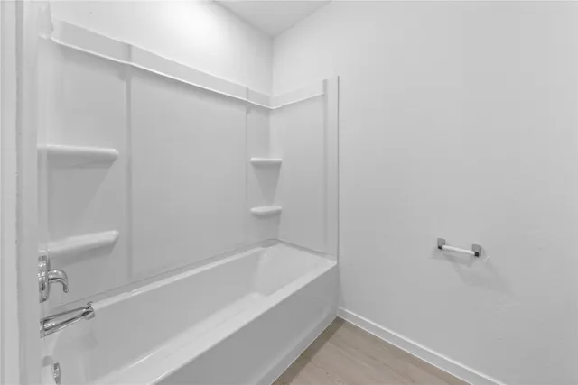 $2,100 | 5119 Red Drum Drive, Baytown, TX 77521