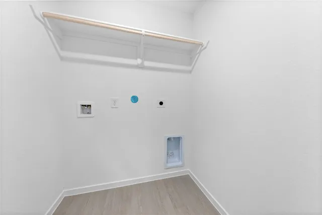 $2,100 | 5119 Red Drum Drive, Baytown, TX 77521