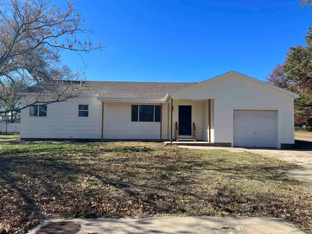 $137,500 | 229 Oil Hill Road, El Dorado, KS 67042