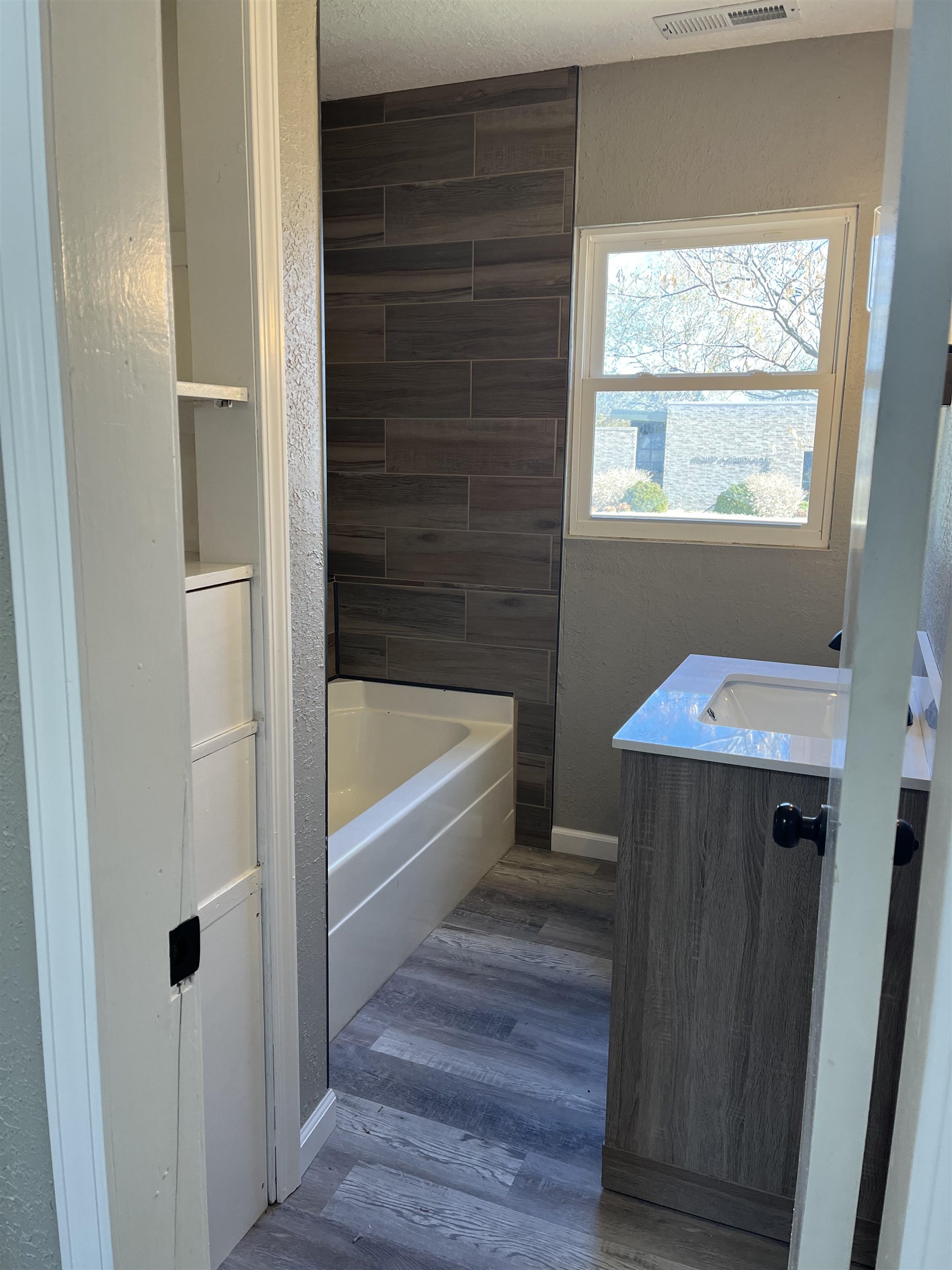 229 Oil Hill Road El Dorado, KS 67042 - Photo 13 of 25