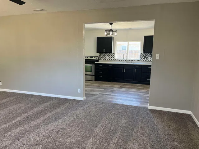 $137,500 | 229 Oil Hill Road, El Dorado, KS 67042