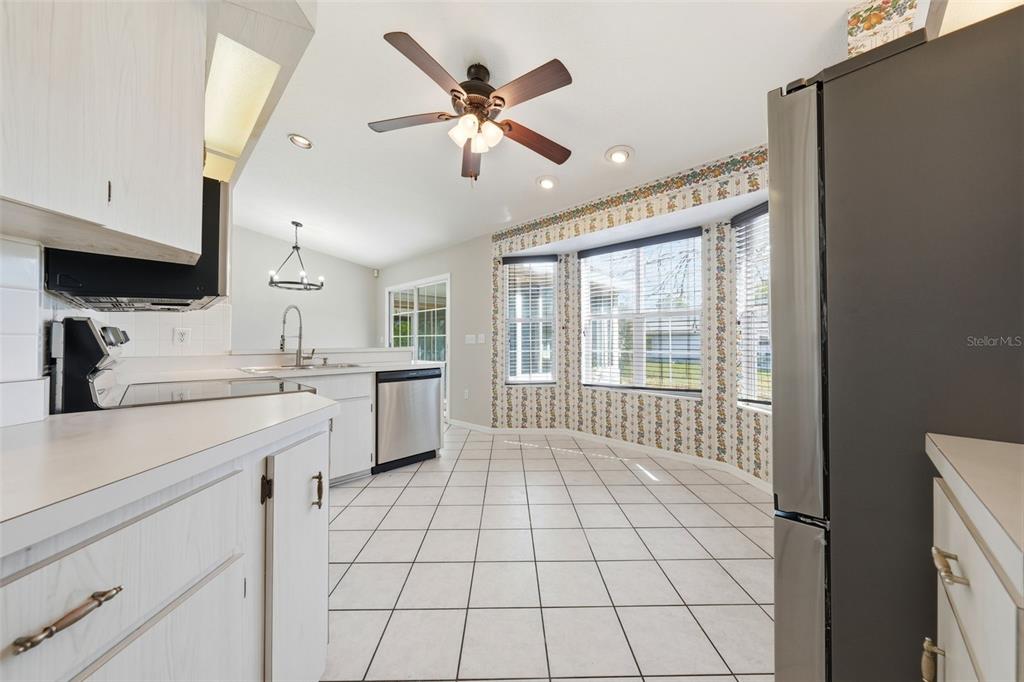 8013 Southwest 108th Loop Ocala, FL 34481 - Photo 11 of 22