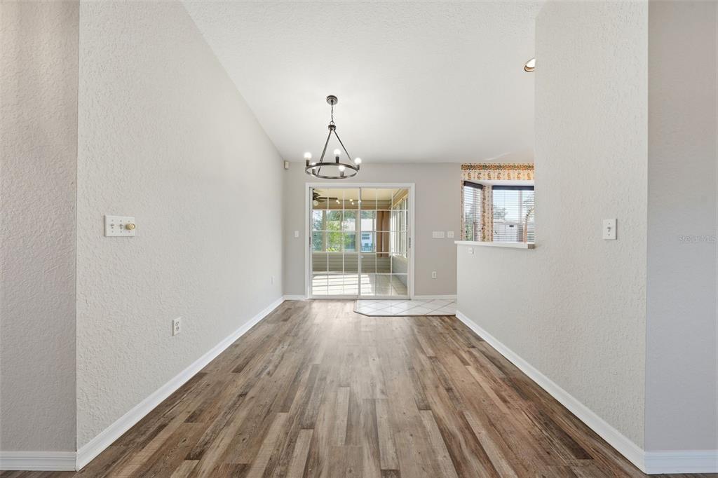 8013 Southwest 108th Loop Ocala, FL 34481 - Photo 4 of 22