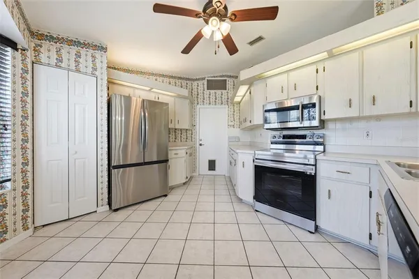 $179,900 | 8013 Southwest 108th Loop, Ocala, FL 34481