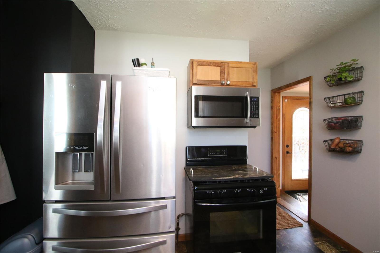 106 South Maple Brighton, IL 62012 - Photo 11 of 34 Gallery Image 11