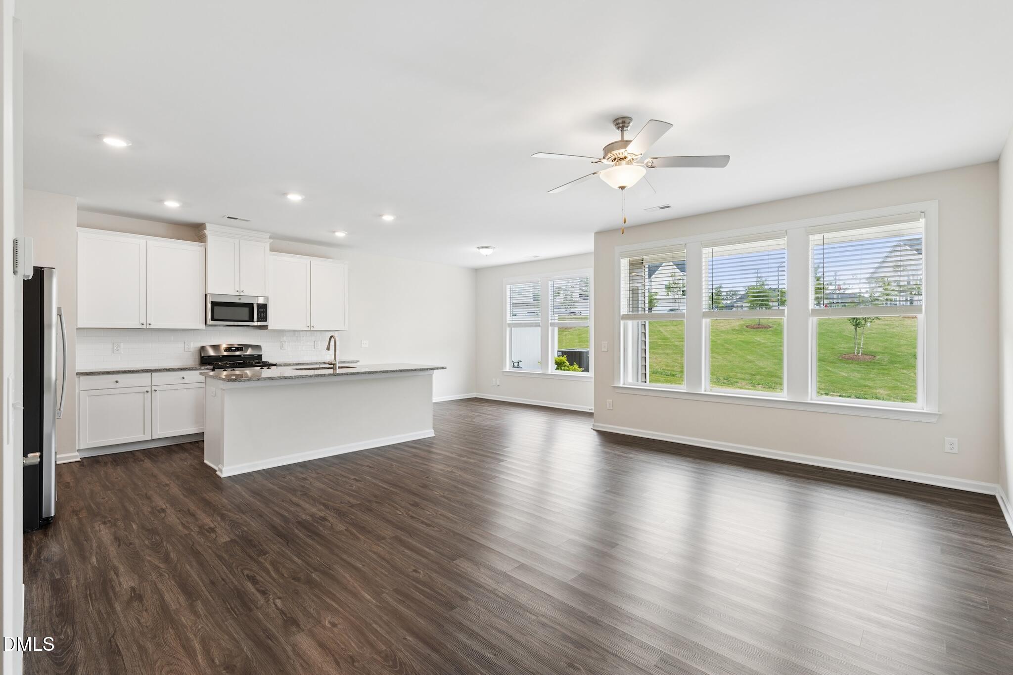1137 Alston Ridge Cary, NC 27519 - Photo 8 of 34 DSC01636
