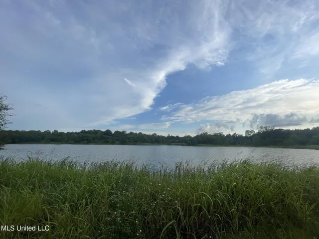 $500,000 | Lewis Lane, Starkville, MS 39759