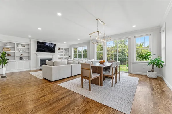 $1,250,000 | 14 Sunset Way, Unit 14, Medfield, MA 02052