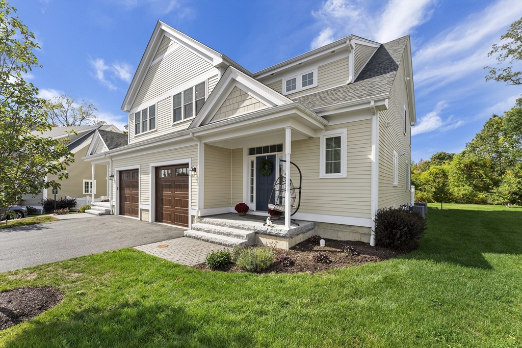 14 Sunset Way, Unit 14 Medfield, MA 02052 - Photo 3 of 32
