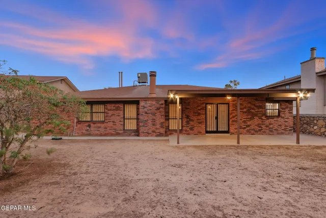 $298,000 | 1359 Adabel Drive, El Paso, TX 79936