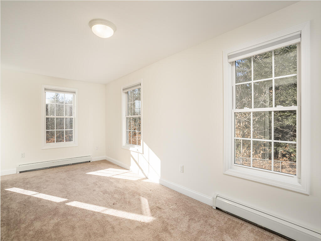 65 James Way Windham, ME 04062 - Photo 11 of 20 DSC04720