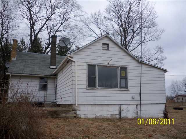 5807 Rinker Road Mooresville, IN 46158 - Photo 2 of 7