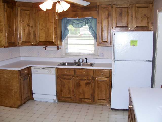 242 State Rd S-30-709 Clinton, SC 29325 - Photo 2 of 6