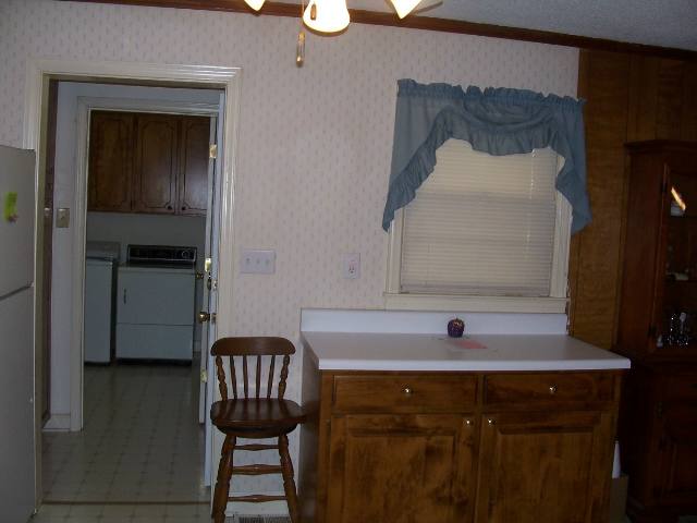 242 State Rd S-30-709 Clinton, SC 29325 - Photo 4 of 6