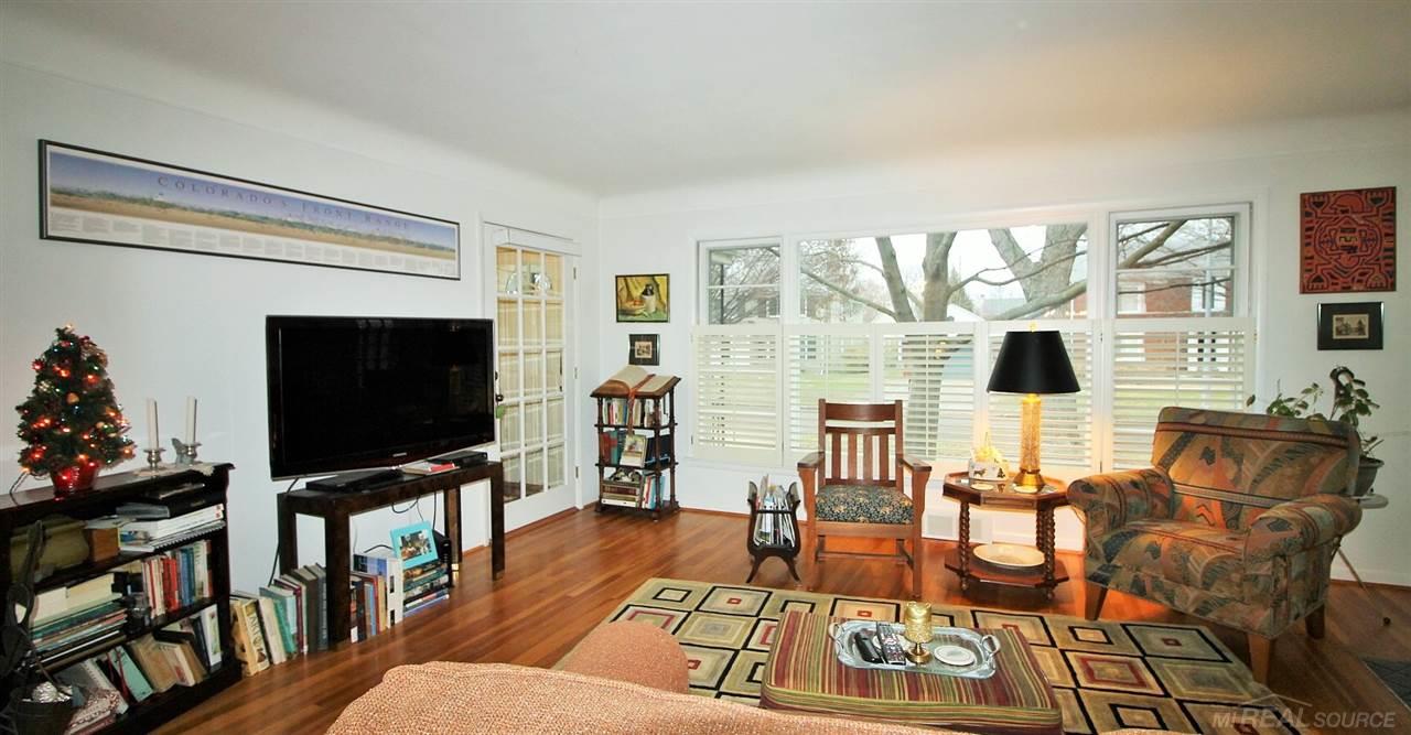 735 Harcourt Road, Unit 737 Grosse Pointe Park, MI 48230 - Photo 22 of 55
