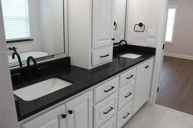 $485,900 | 10117 Castleberry Lane, Waco, TX 76712