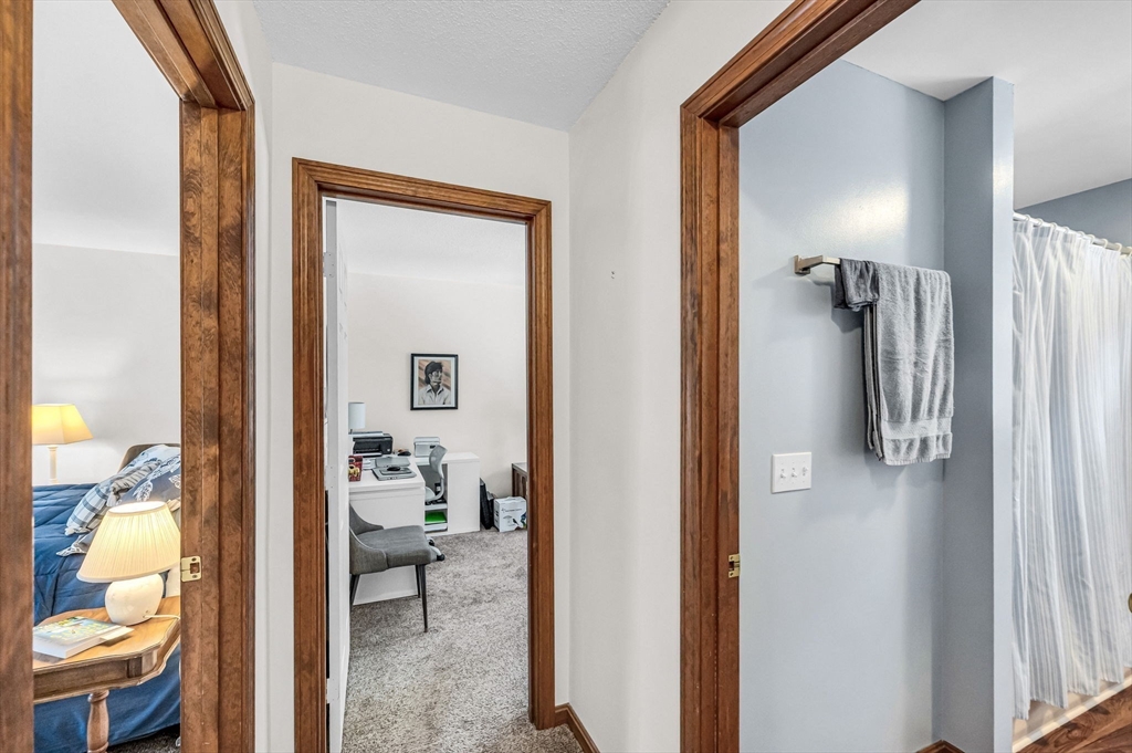 160 Hillside Road, Unit 5 Westfield, MA 01085 - Photo 23 of 39 Gallery Image 23