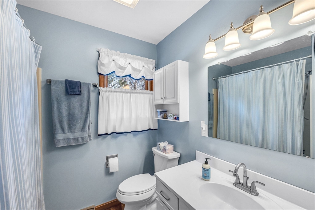 160 Hillside Road, Unit 5 Westfield, MA 01085 - Photo 24 of 39 Gallery Image 24