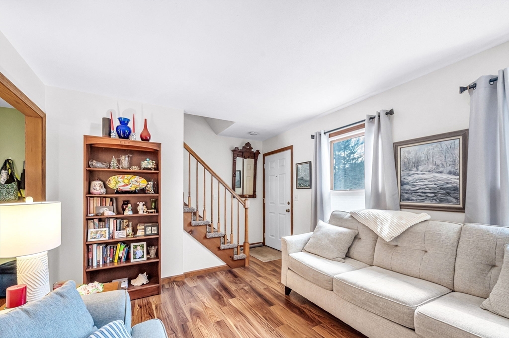 160 Hillside Road, Unit 5 Westfield, MA 01085 - Photo 5 of 39 Gallery Image 5