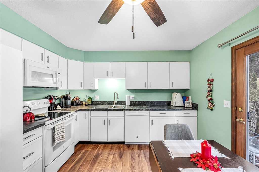 160 Hillside Road, Unit 5 Westfield, MA 01085 - Photo 9 of 39 Gallery Image 9