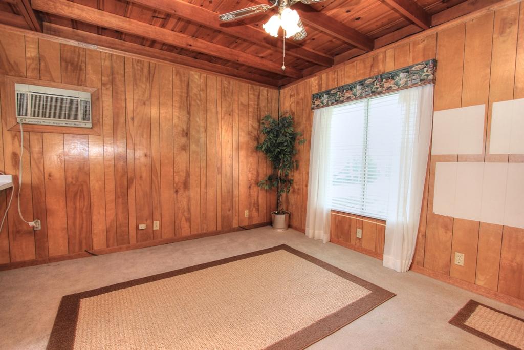 1400 Whites Creek Road Spring City, TN 37381 - Photo 3 of 26 Living Room