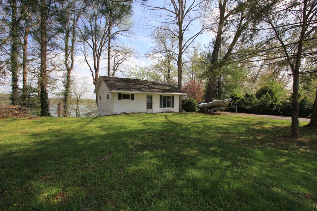 1400 Whites Creek Road Spring City, TN 37381 - Photo 25 of 26 Spacious Front Yard