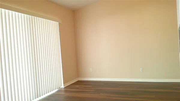 $2,400 | 9724 Mary Robin Drive, Riverview, FL 33569