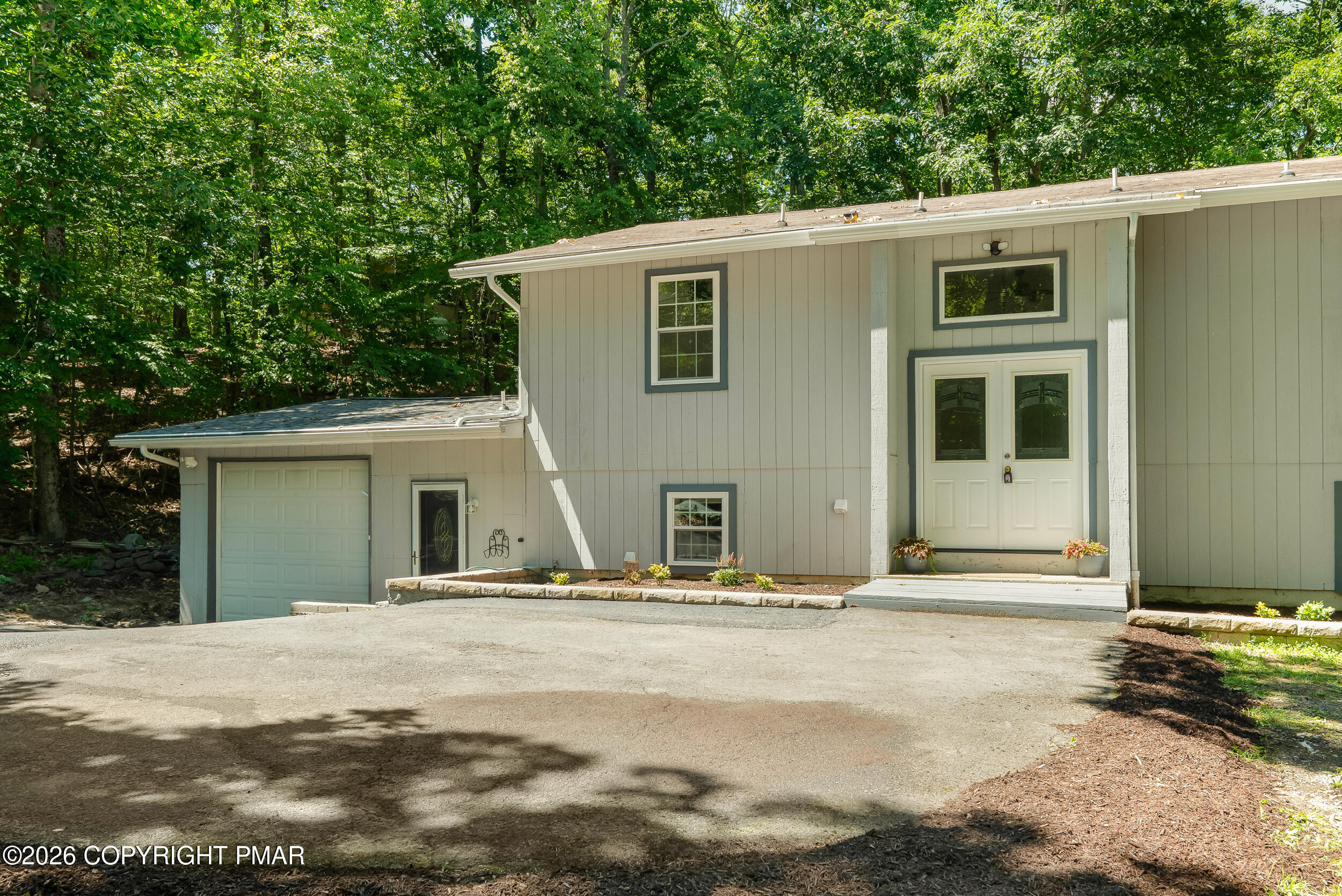 5966 Decker Road Bushkill, PA 18324 - Photo 3 of 38 Front of House