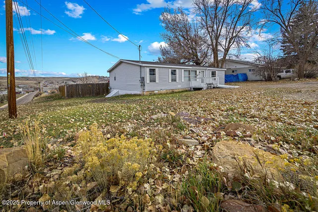 $1,800 | 1295 Barclay Street, Craig, CO 81625
