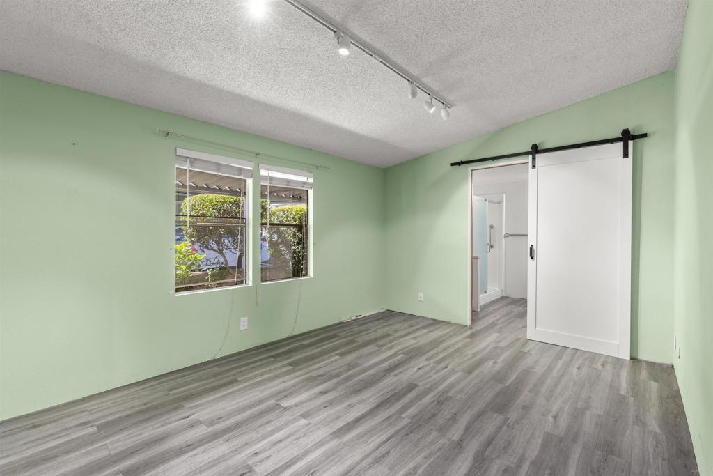 909 Richland Road, Unit 4 San Marcos, CA 92069 - Photo 16 of 37