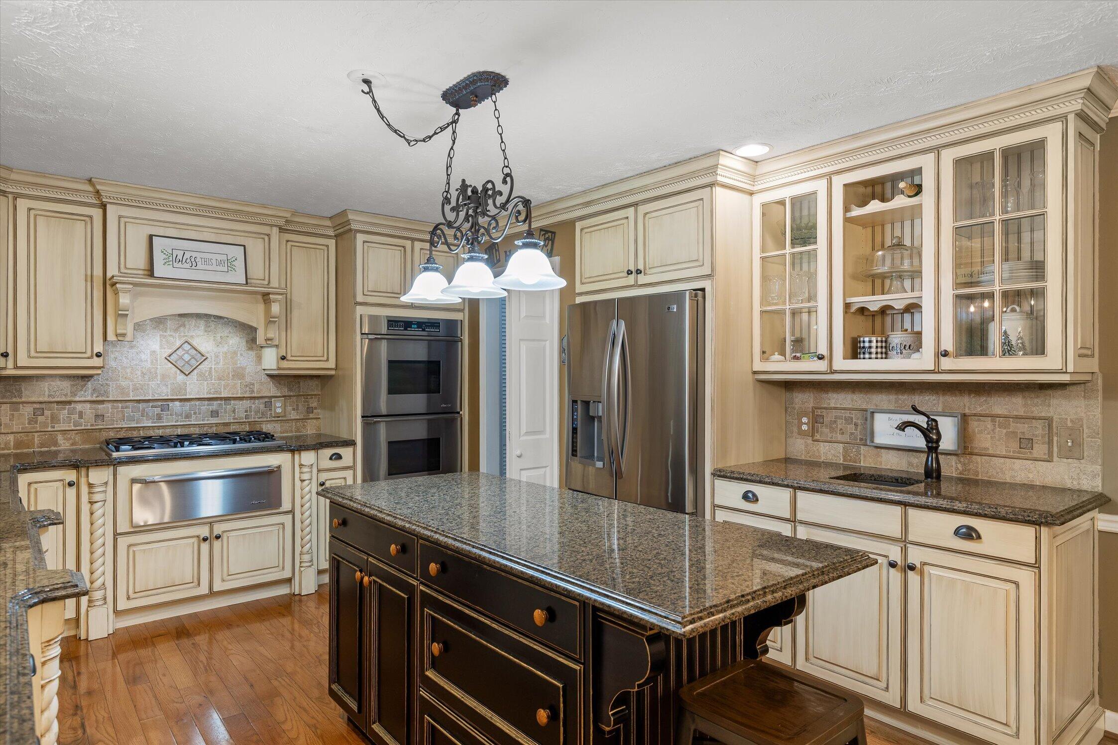 960 Shell Cracker Lane Cohutta, GA 30710 - Photo 16 of 65 Kitchen