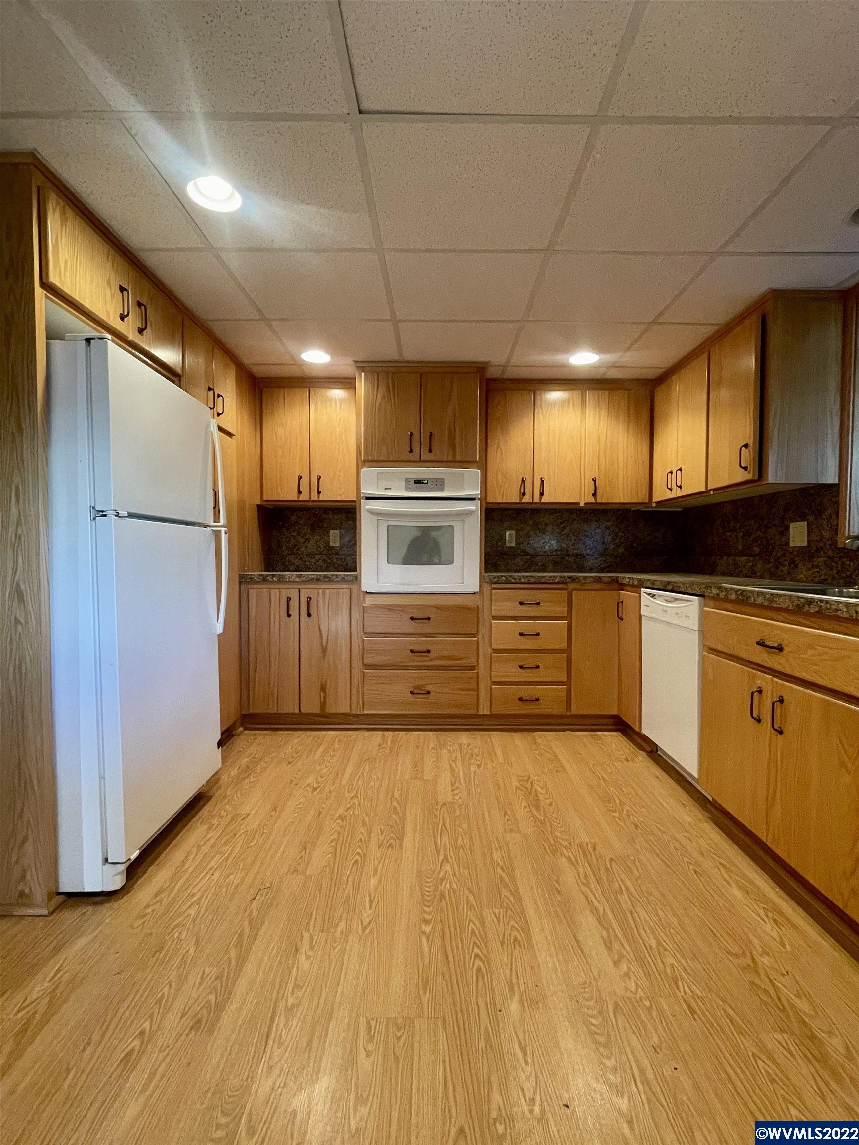 5422 Portland Road Northeast, Unit 59 Salem, OR 97305 - Photo 5 of 12